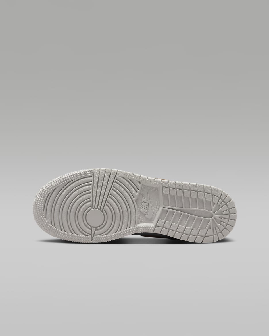 Nike air jordan old on sale